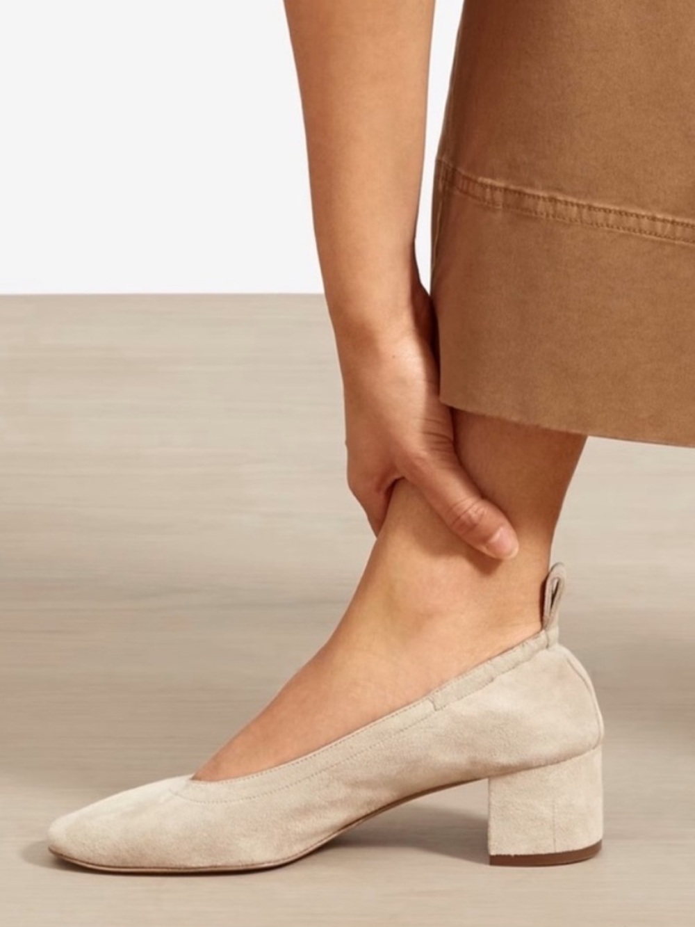 Everlane Day Heel - Beige Suede Low Block Heel Pump